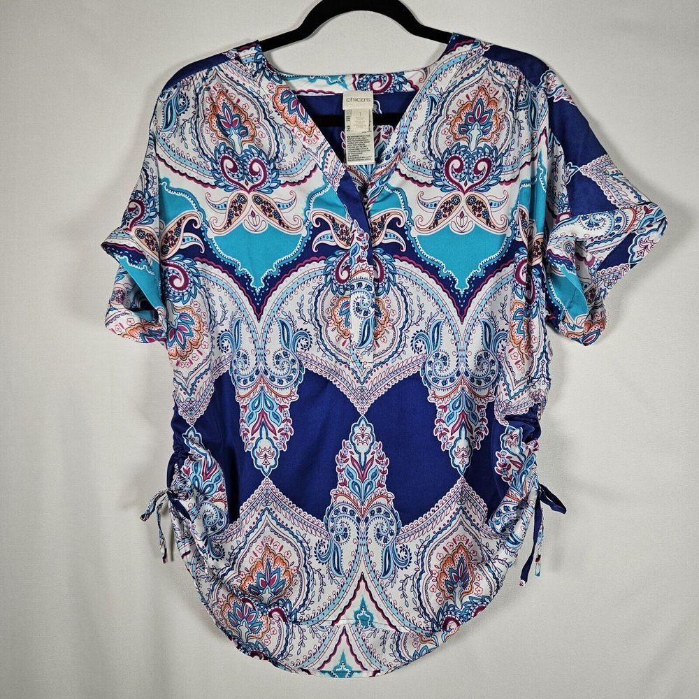 Chico's Women's 1 Cool Blue Paisley Printed Allover Side Cinch‎ Short Sleeve Tee